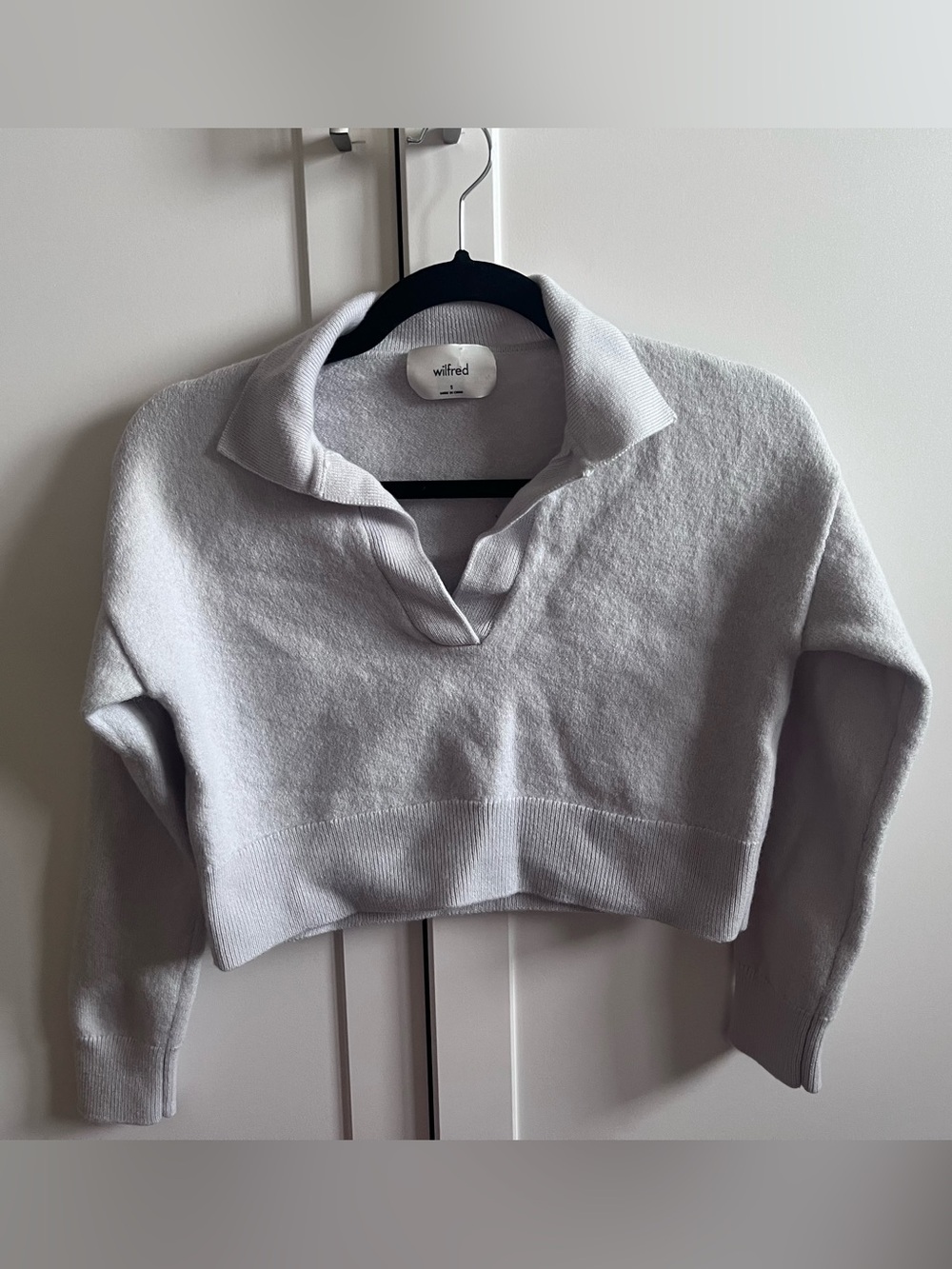 Aritzia Wilfred Clara 100% Merino Wool Cropped Polo Sweater S Taupe Grey Beige
